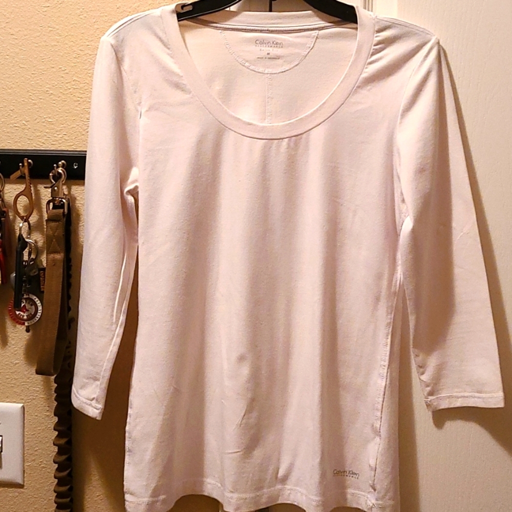 Calvin Klein Women's 3/4 Sleeve Top